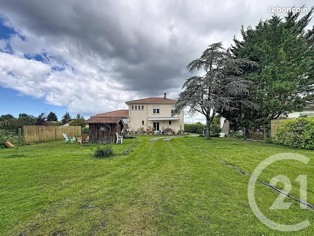 Maison 7 pièces 133 m² · à Biganos · 133 m² · 455 000 €