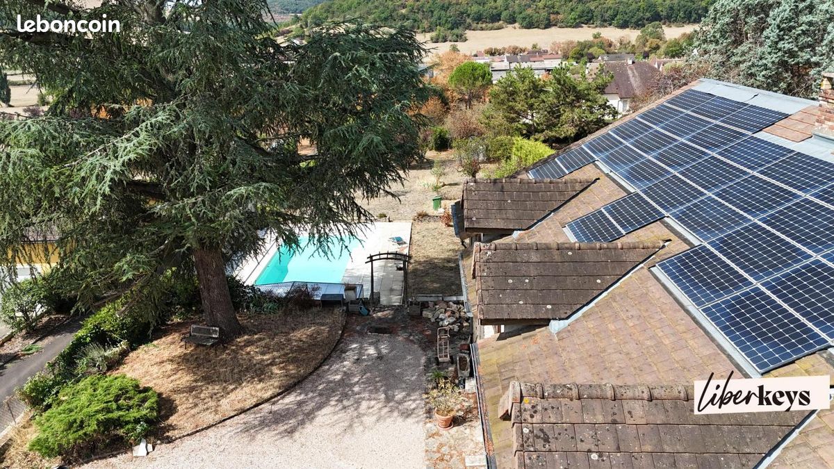 Maison 12 pièces 266 m² · à Saint-Gengoux-le-National · 266 m² · 485 000 €