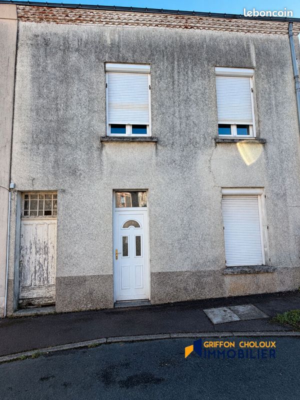 Maison 6 pièces 150 m² · à Beaupréau-en-Mauges · 150 m² · 85 900 €