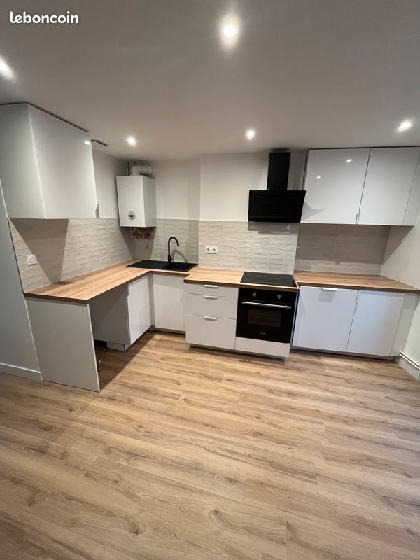 Appartement 3 pièces 61 m² · à Yssingeaux · 61 m² · 715 €