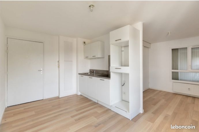Studio 24m2