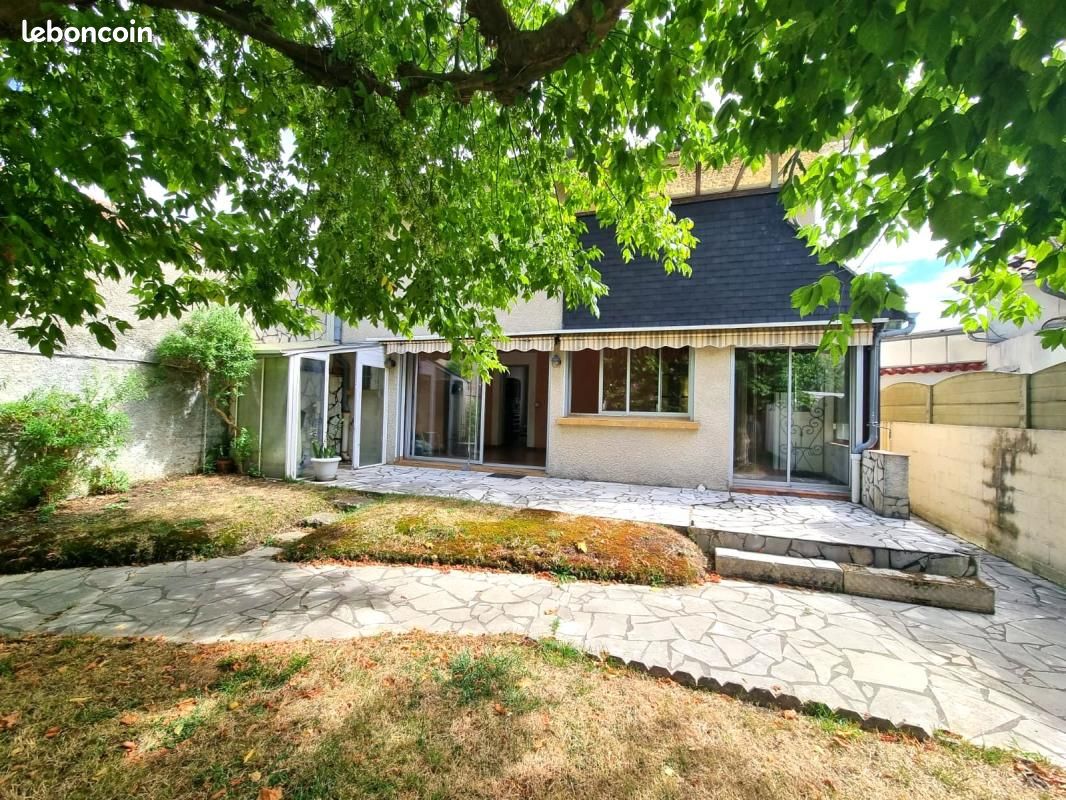 Maison 4 pièces 130 m² · à Jurançon · 130 m² · 253 000 €