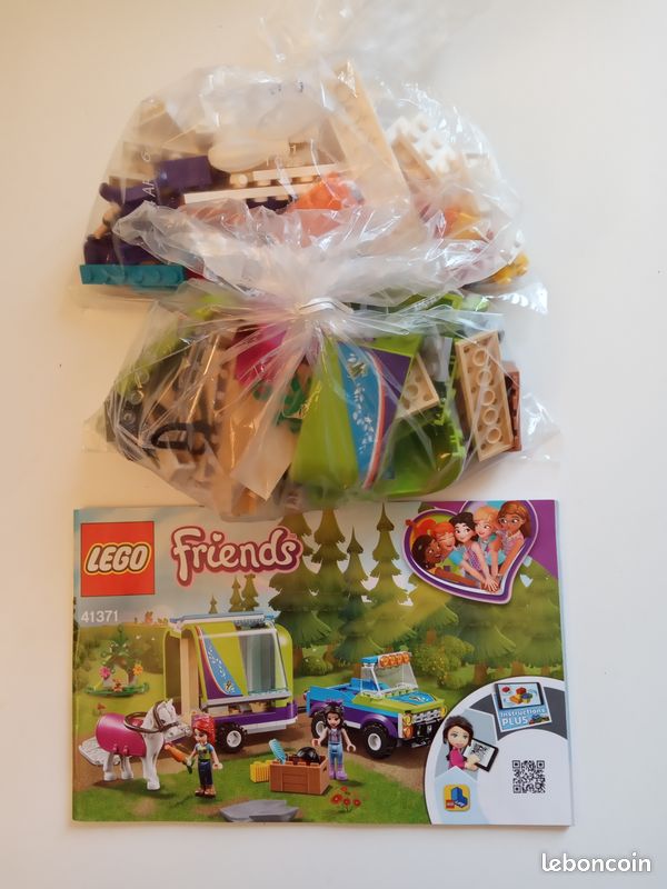 Lego friends Mia's horse trailer 41371 (image 1)