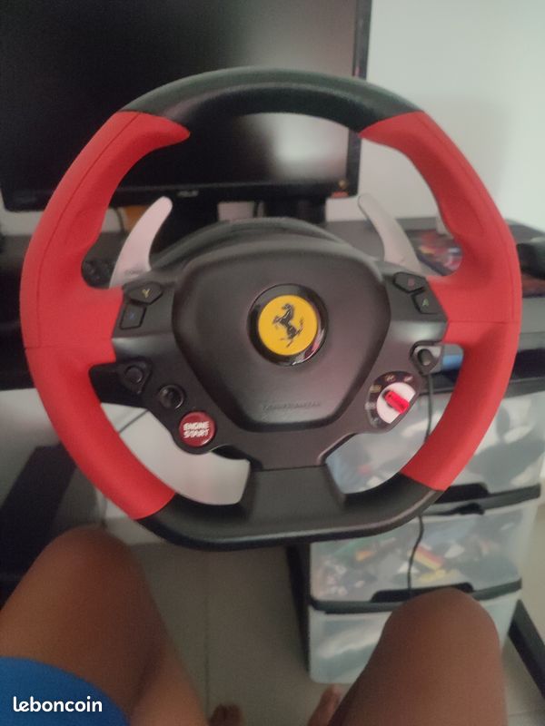 Volant gaming Xbox (image 1)