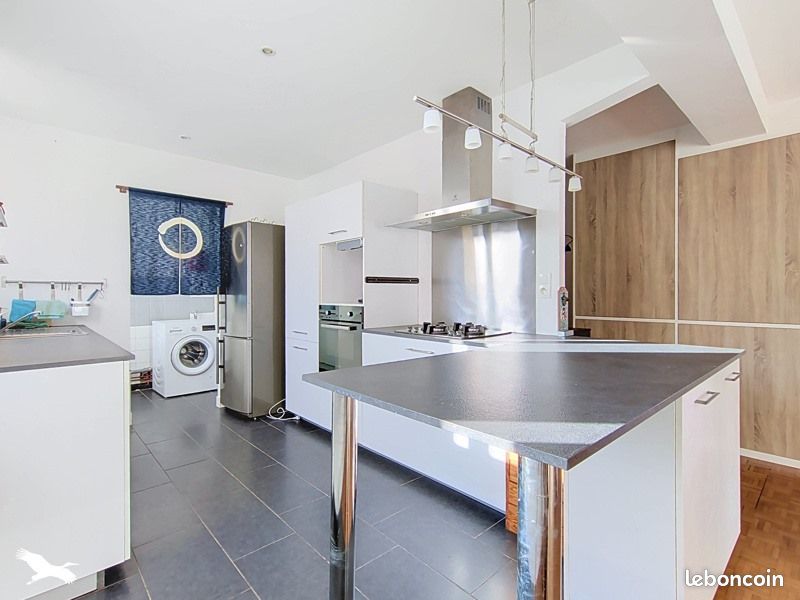 Appartement 6 pièces 132 m² · à Brest · 132 m² · 301 815 €