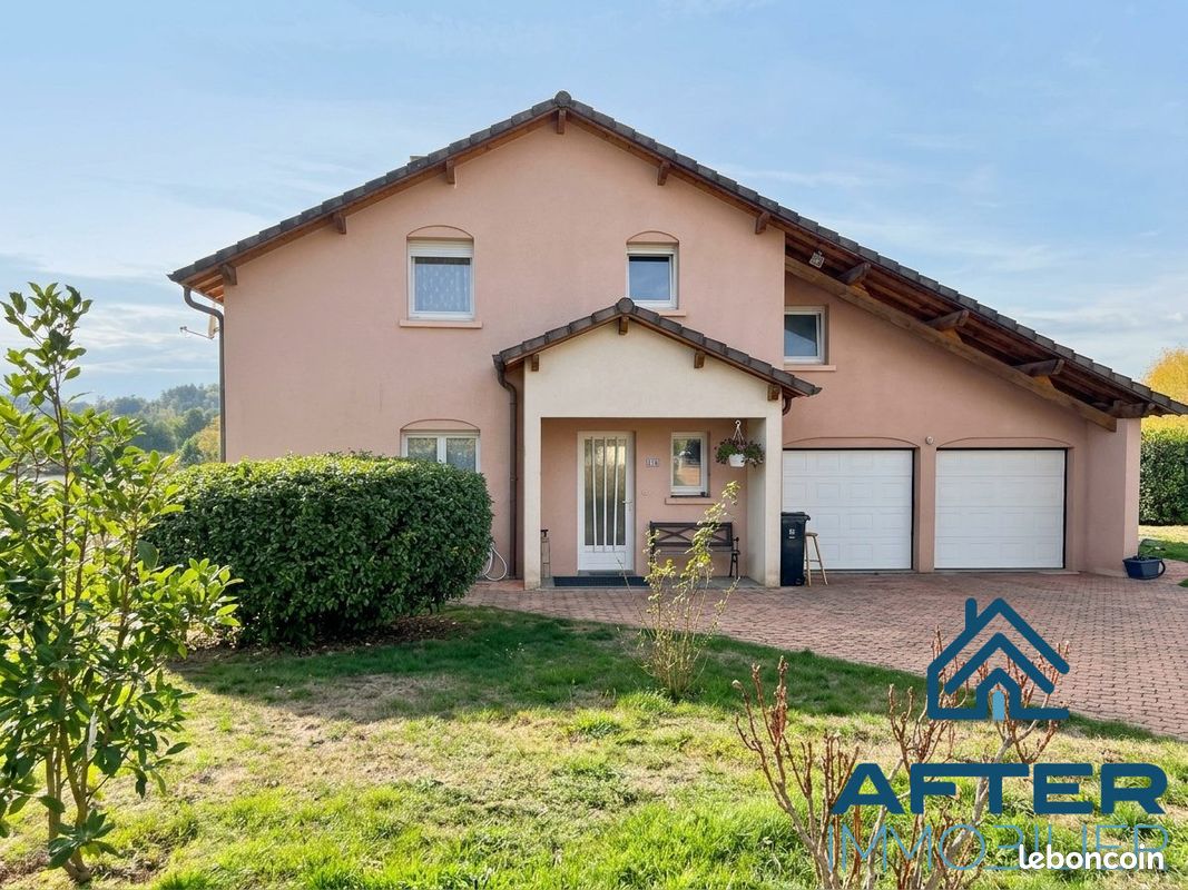 Maison 4 pièces 106 m² · à La Voivre · 106 m² · 219 000 €