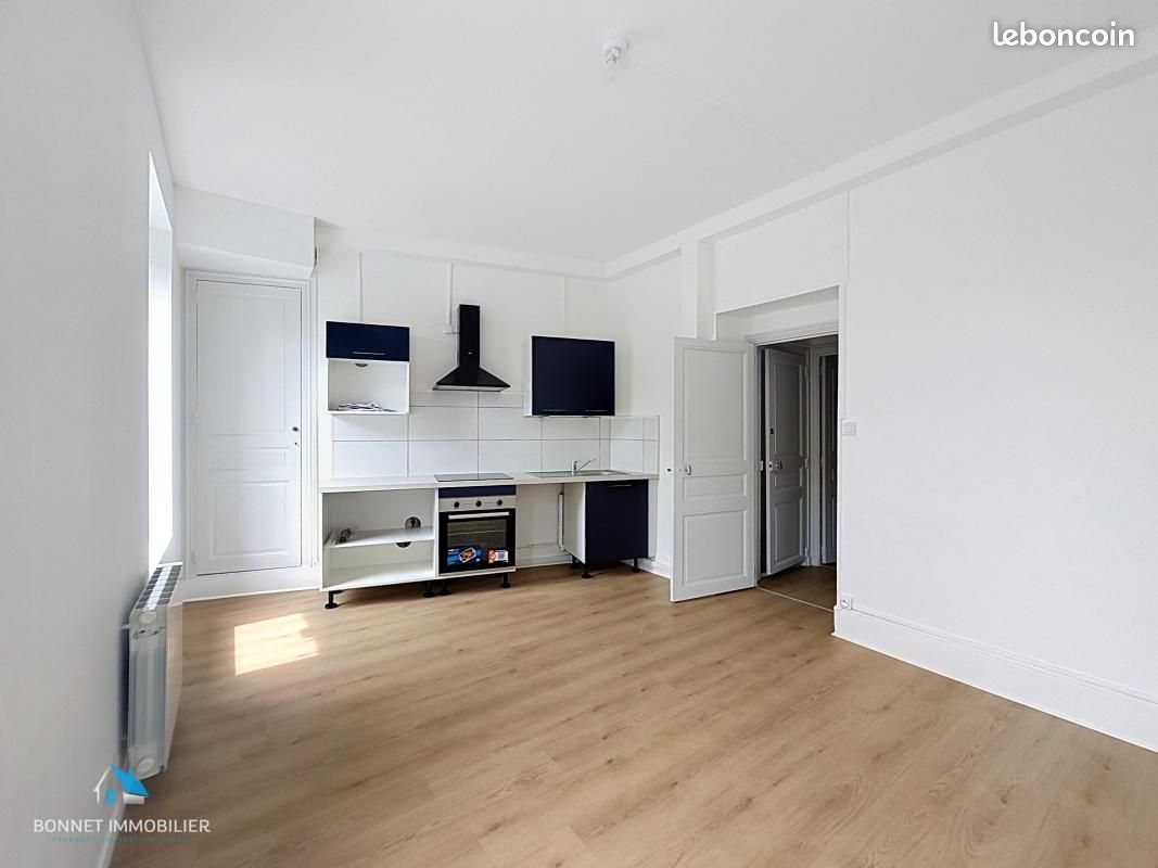 Appartement 1 pièce 34 m² · à Clermont-Ferrand · 34 m² · 520 €