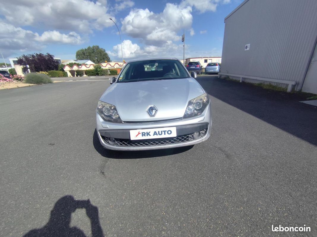 RENAULT LAGUNA 1.5 dCi - 110 III BERLINE Authentique PHASE 1 (image 3)