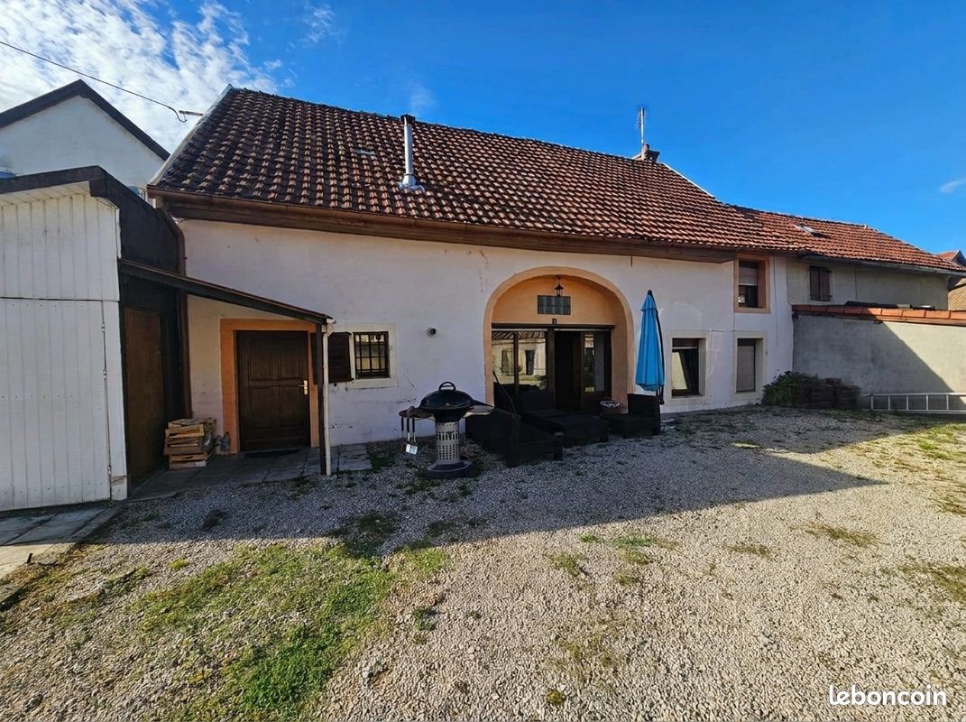 Maison 5 pièces 100 m² · à Valentigney · 100 m² · 109 000 €