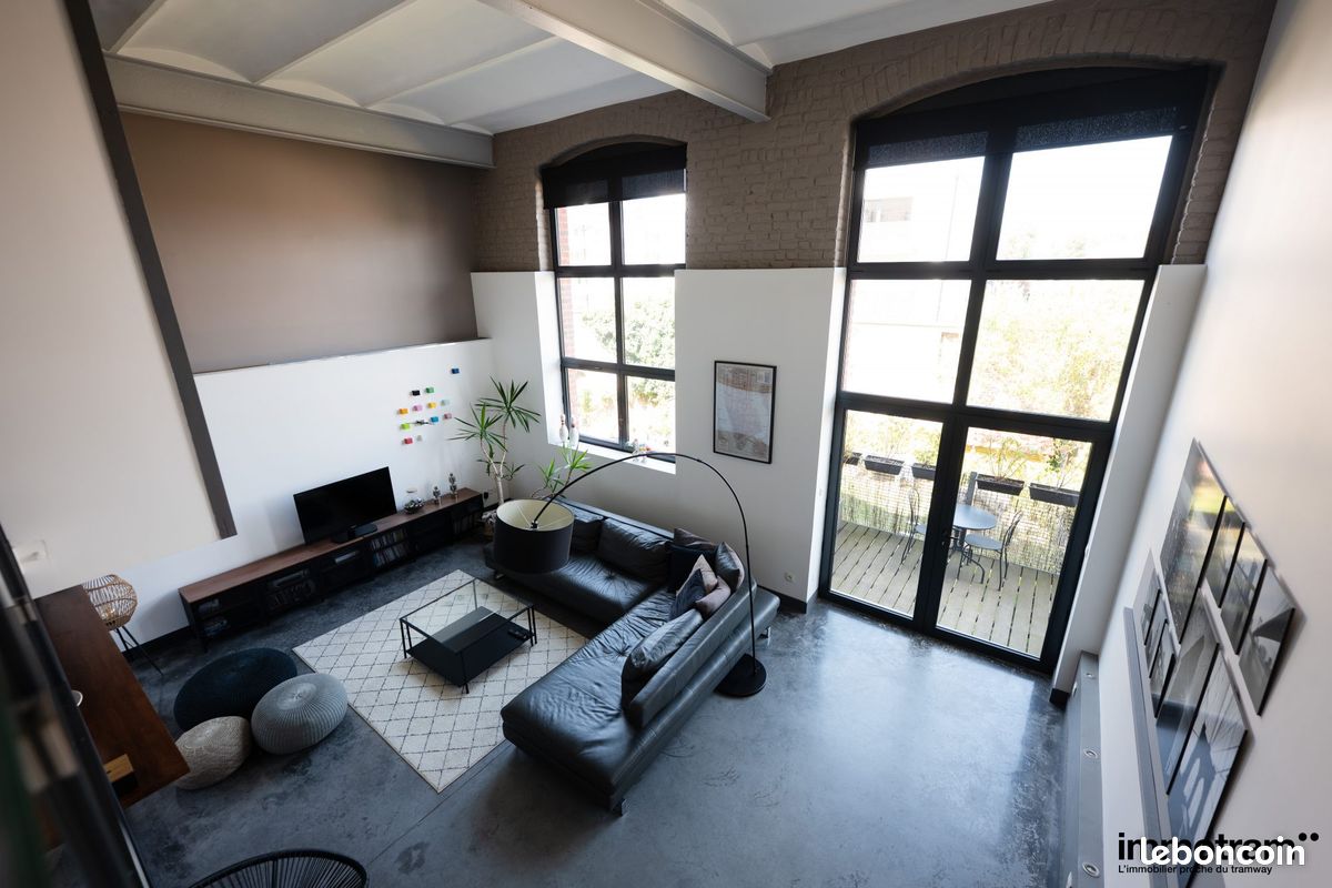 Appartement 4 pièces 141 m² · à Roubaix · 141 m² · 317 500 €