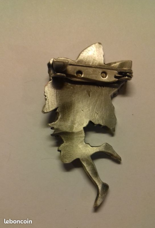 Broche Fée En Métal Argenté - Décoration Vêtements - Neuf Sans Emballage