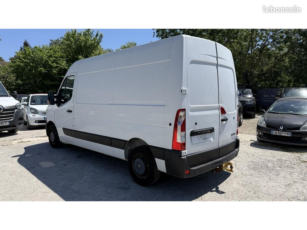 RENAULT MASTER III FG Grand Confort F3500 L2H2 2.3 dCi 135cv Traction 20825,00 EUR HT (image 5)