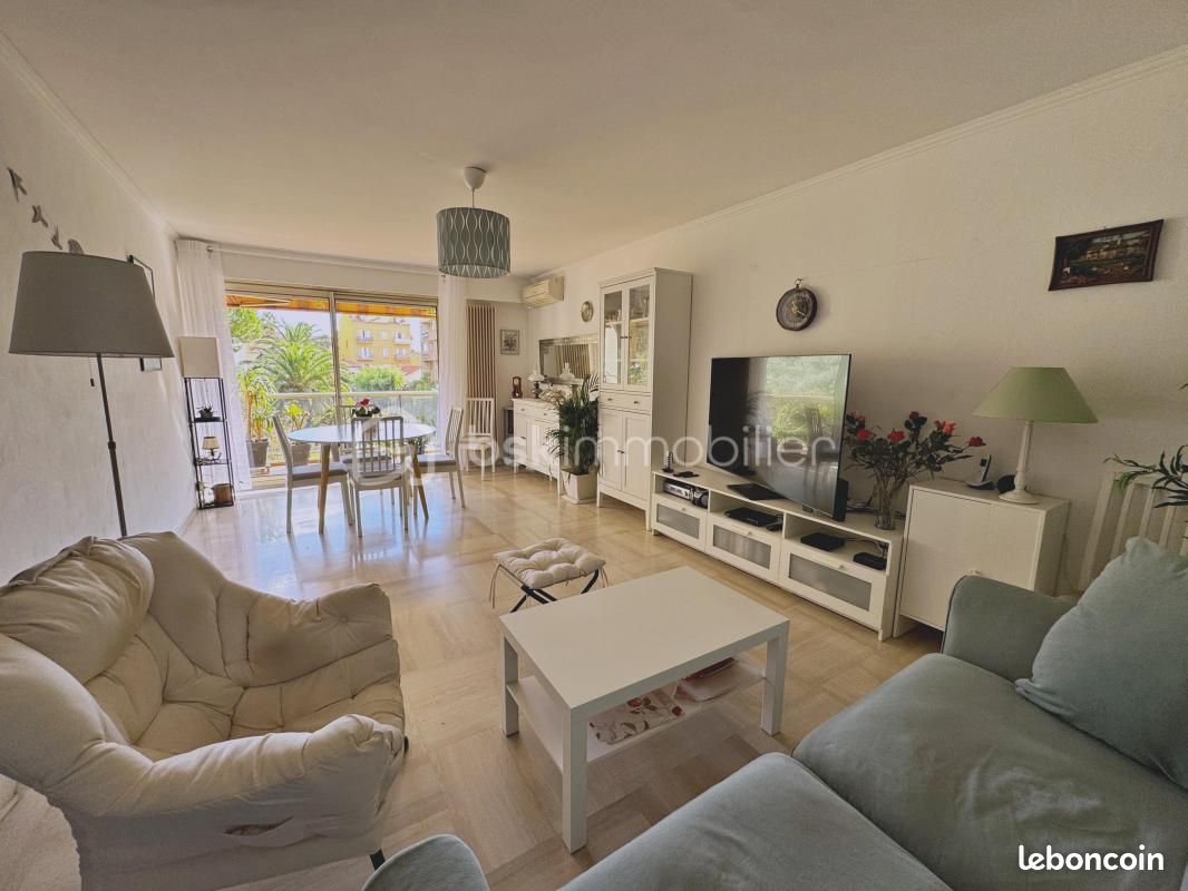 Appartement 3 pièces 84 m² · à Hyères · 84 m² · 399 000 €