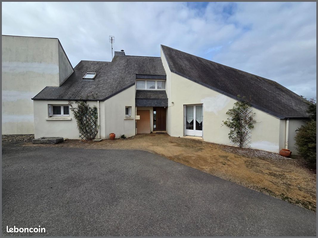 Maison 7 pièces 191 m² · à La Roche-Jaudy · 191 m² · 291 450 €