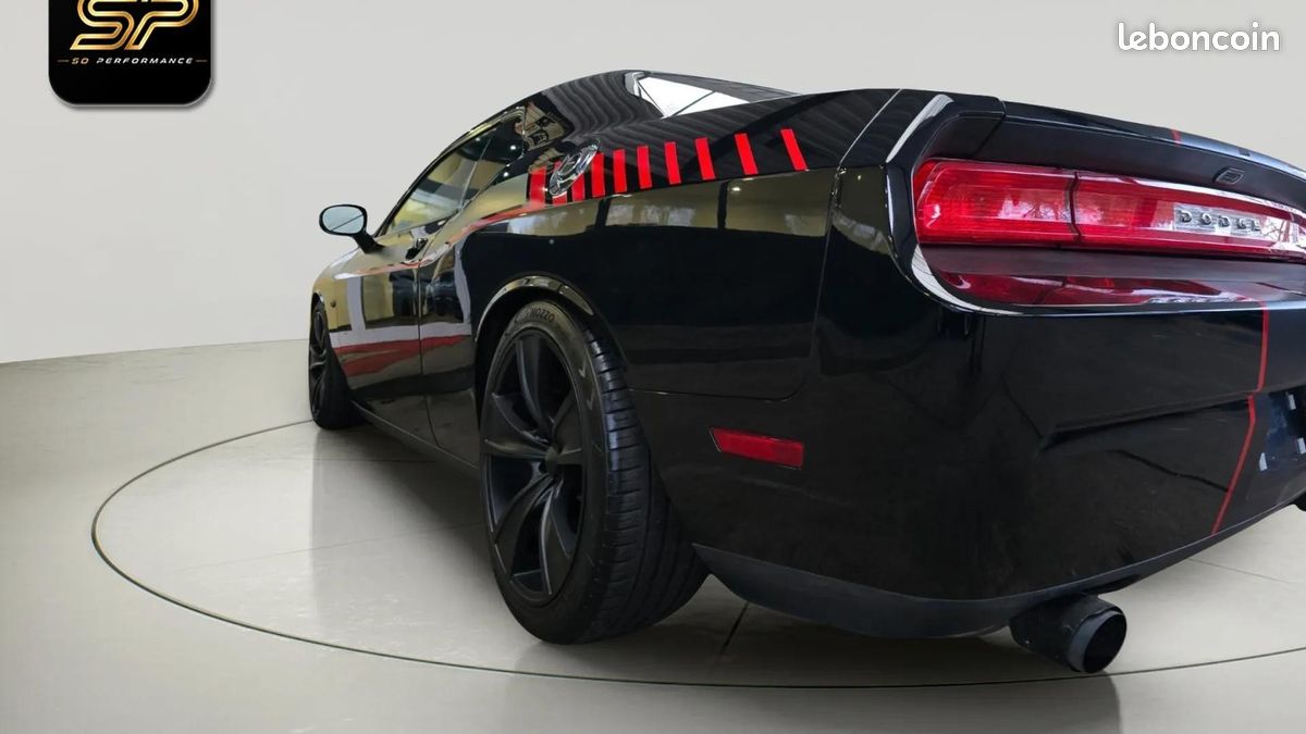 Dodge CHALLENGER 3.6 V6 * Cervini * Boîte Automatique * Cuir * CarPlay * Android Auto * Jantes 20" (image 14)