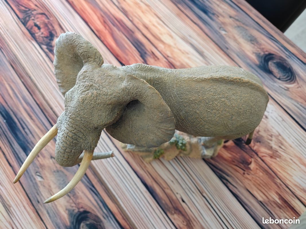 Figurine, statuette Eléphant résine Marque Country Artists (image 3)