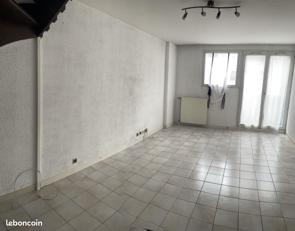 Appartement 3 pièces 62 m² · à Savigny-le-Temple · 62 m² · 1 013 €/mois