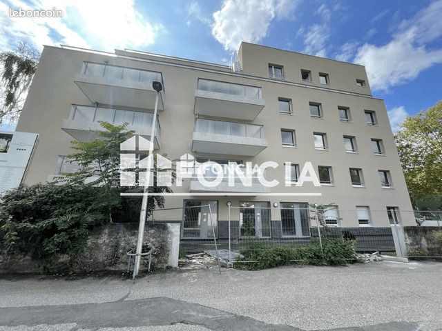Appartement 3 pièces 59 m² · à Eybens · 59 m² · 842 €/mois