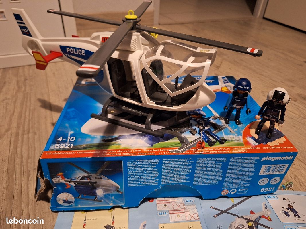 playmobil police helicopter with led light
