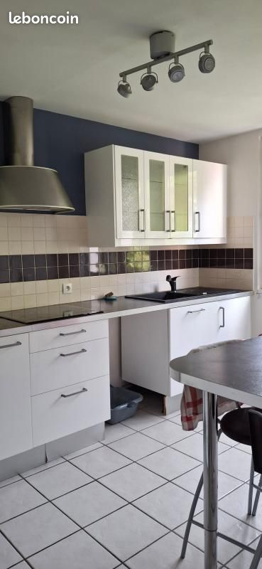 Appartement a louer sainte-foy-les-lyon - 3 pièce(s) - 65 m2 - Surfyn