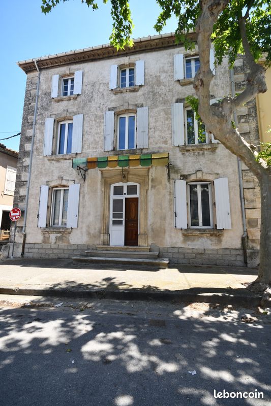 Maison 7 pièces 187 m² · à Canet · 187 m² · 180 000 €