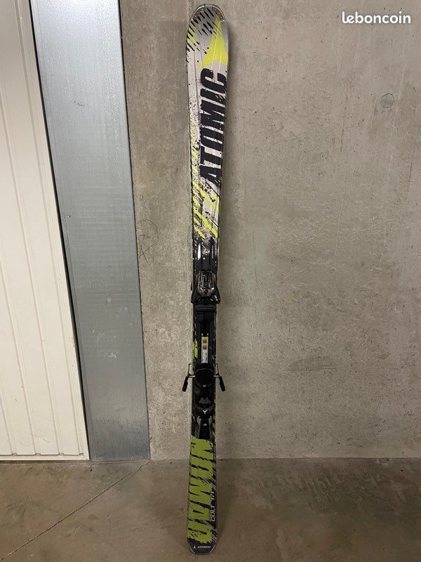 Ski ATOMIC (image 1)