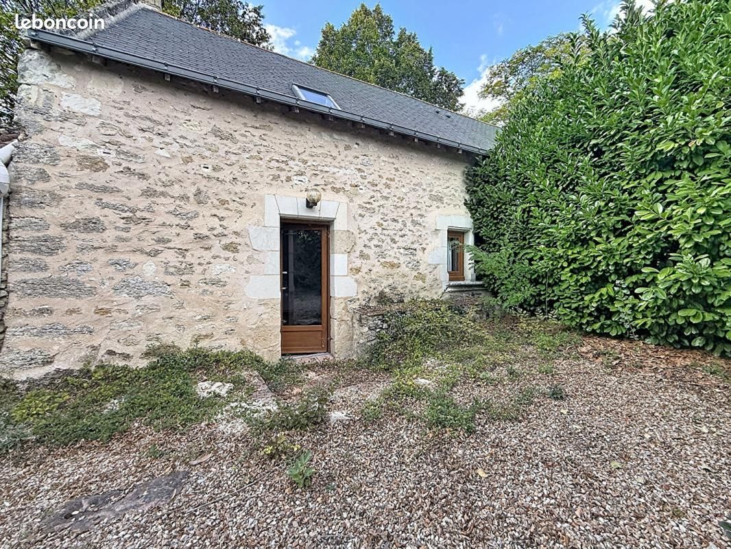 7 pièces 133 m² · à Louresse-Rochemenier · 133 m² · 181 500 €