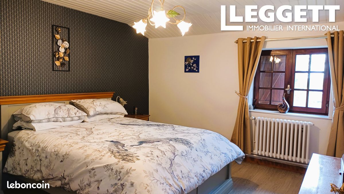 Maison 5 pièces 150 m² - Vançais 79120 (image principale 5)