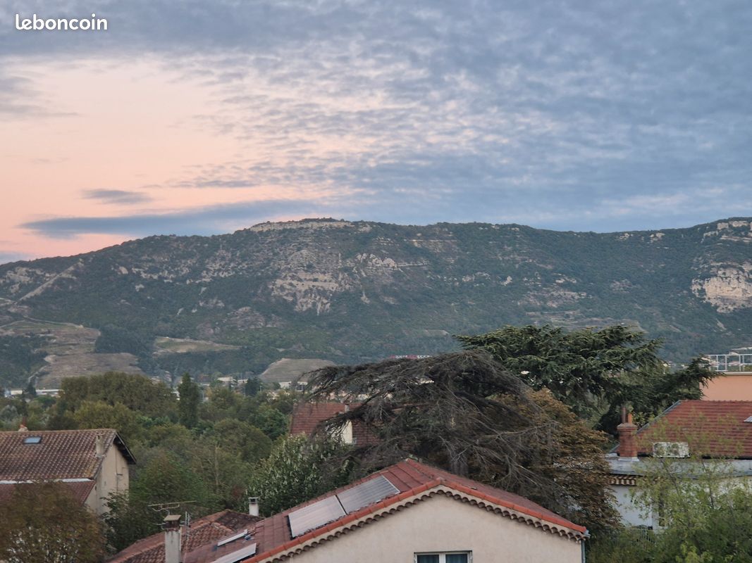 Appartement 3 pièces 63 m² · à Valence · 63 m² · 890 €/mois