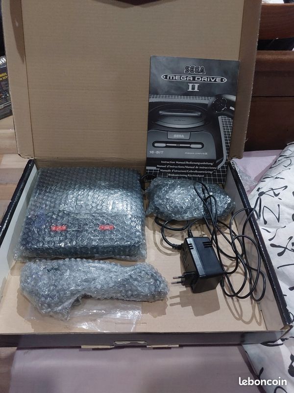 Console SEGA Megadrive – Complète, Bon état, Avec 1 Jeu PAL Et Câbles, Prête à Jouer