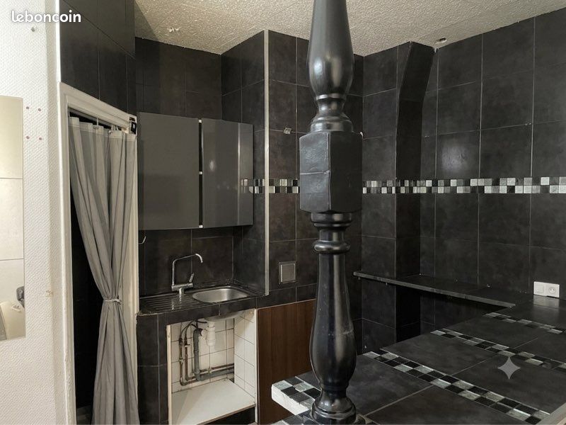 Appartement 1 pièce 25 m² · à Paris · 25 m² · 700 €