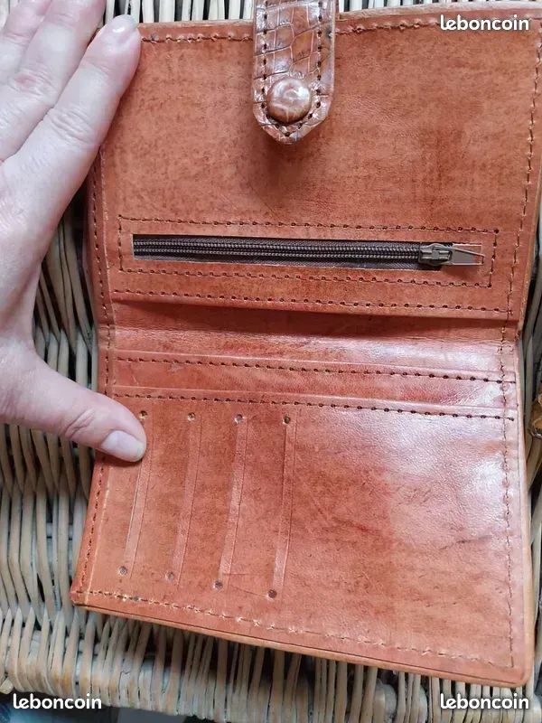 Porte Monnaie Personnalisé Marron Portefeuilles Portefeuille Le Nouveau Une Agrafe Deux Fois Soldes