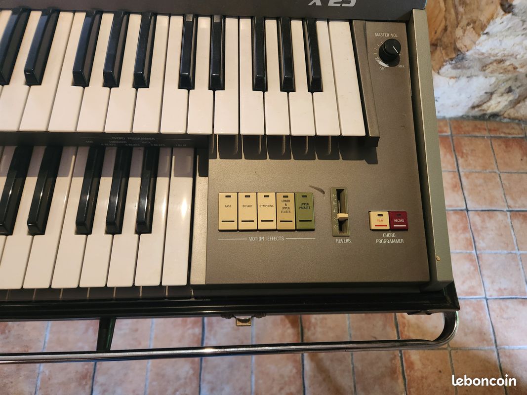 Orgue Elka X25 avec accessoires (image 2)