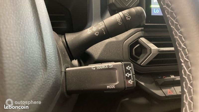 Dacia Duster 1.0 ECO-G 100ch Journey (image 24)