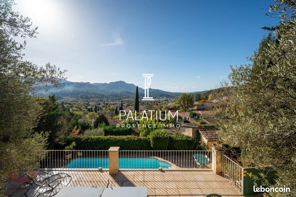 Maison 284 m² · à Auriol · 284 m² · 799 000 €