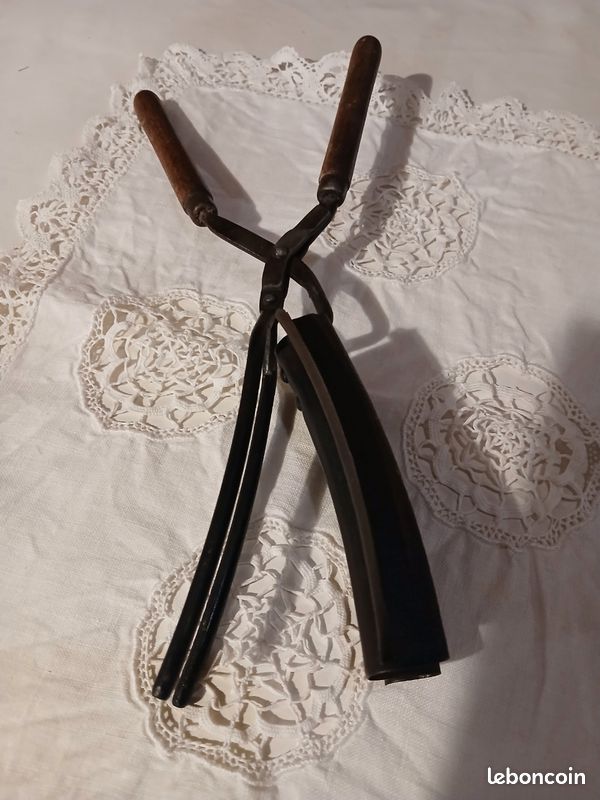 Fer à Onduler Vintage "Super Ondulvit" Années 30 Dans Sa Boîte D'origine - Pièce De Collection
