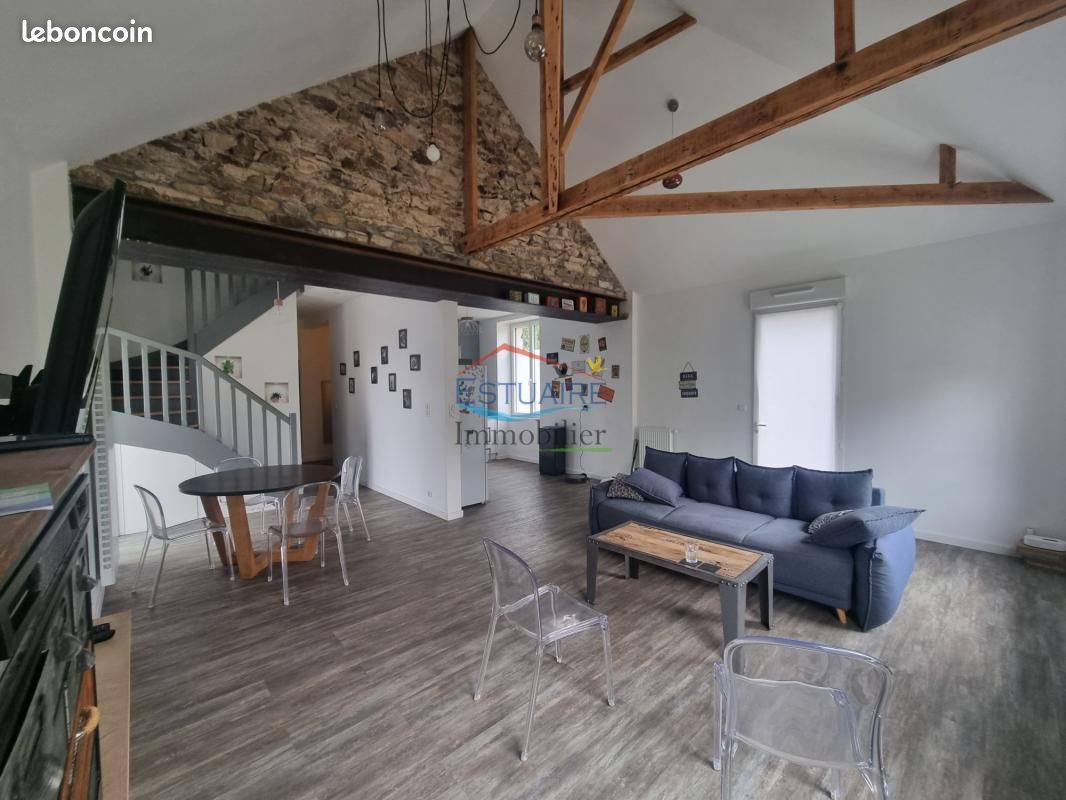 Maison 5 pièces 97 m² · à Saint-Étienne-de-Montluc · 97 m² · 365 750 €