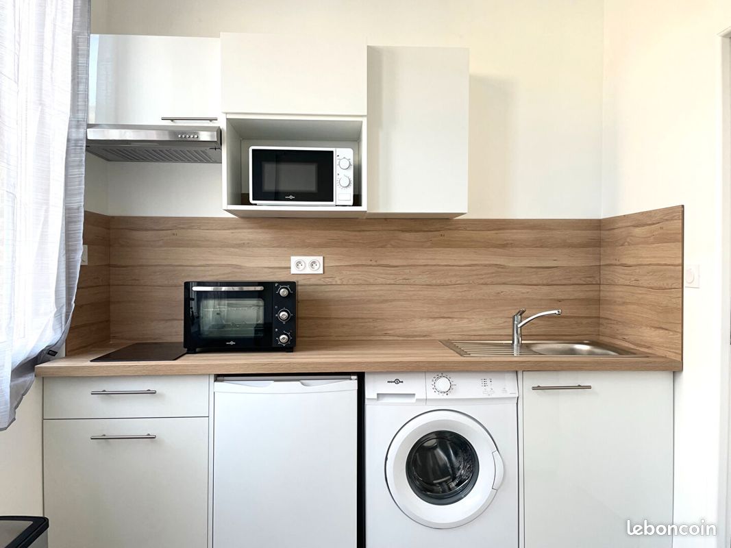 Appartement 1 pièce 18 m² · à Caudebec-lès-Elbeuf · 18 m² · 340 €