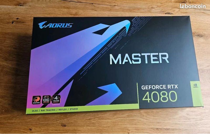 Carte graphique Gigabyte AORUS Master GeForce RTX 4080 16Go (image 1)