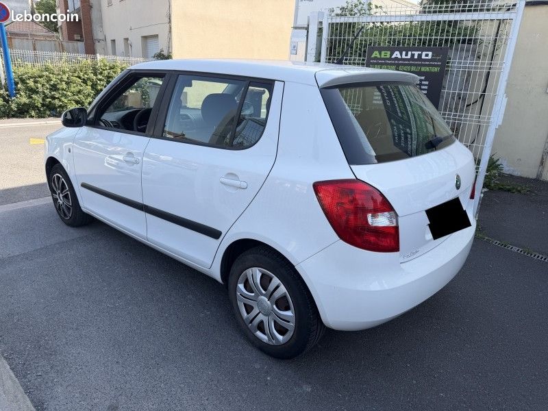 Skoda FABIA 1.6 TDI75 FAP ACTIVE2 (image 4)