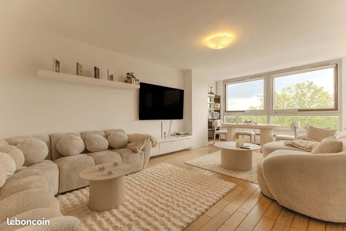 Appartement 2 pièces 70 m² · à Puteaux · 70 m² · 2 600 €/mois