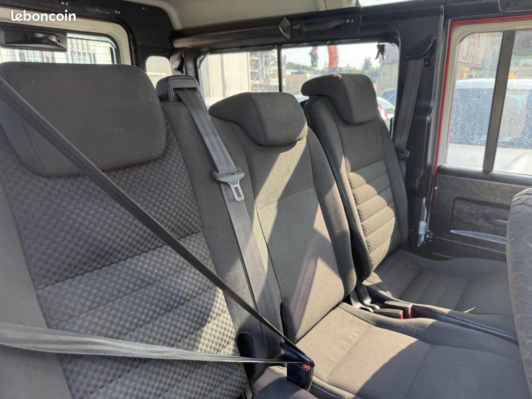 Land Rover Defender 110 2.5 Td4 122cv Station Wagon (image 13)