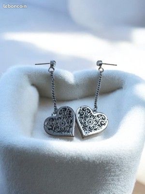 Paire de boucles d?oreilles rétro vintage fantaisie, bijou ancien d?occasion - Montres & Bijoux