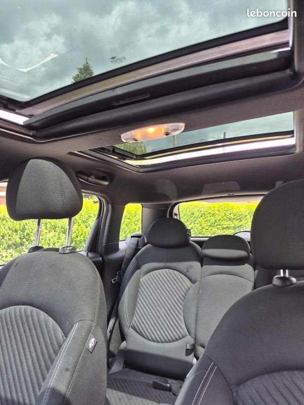 Vends superbe Mini Cooper toit ouvrant (image 3)