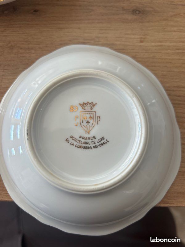Coupelles Porcelaine de Luxe de la Compagnie Nationale lot de 4 (image 5)