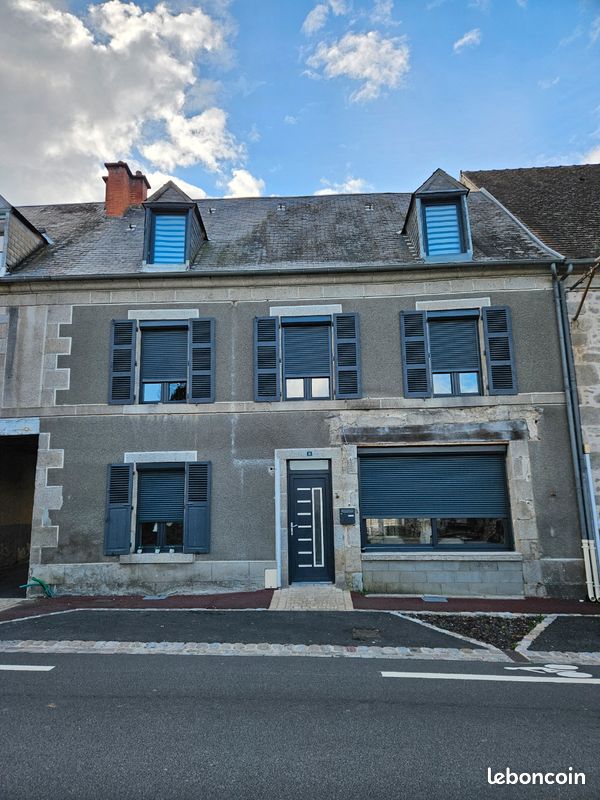 Maison 5 pièces 128 m² · à Ahun · 128 m² · 130 000 €