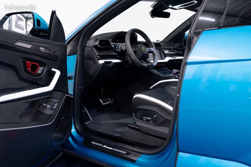 Lamborghini URUS SE 800CH (image 28)