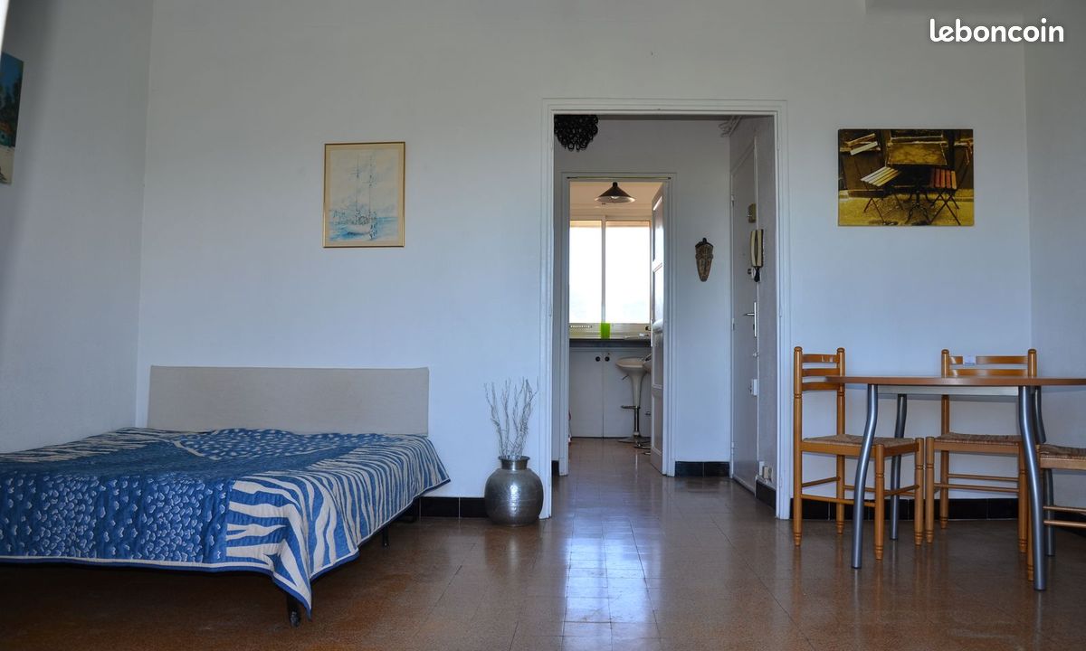 T1 - 40 m² - vue panoramique sur baie de Sanary (image 4)