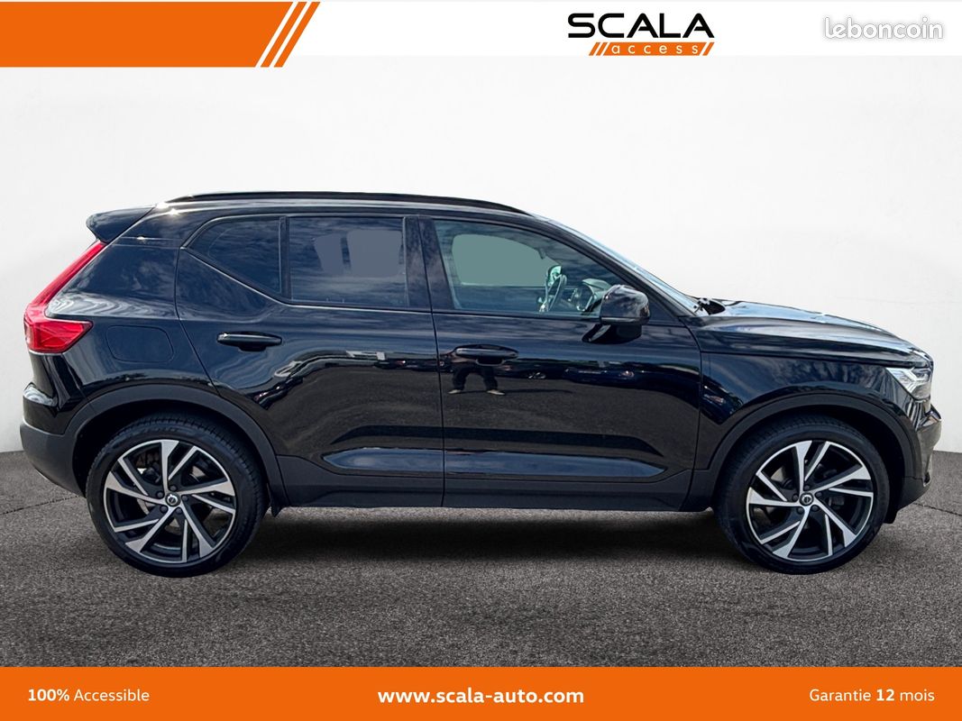 VOLVO XC40 D4 AWD AdBlue 190 ch Geartronic 8 Momentum (image 6)