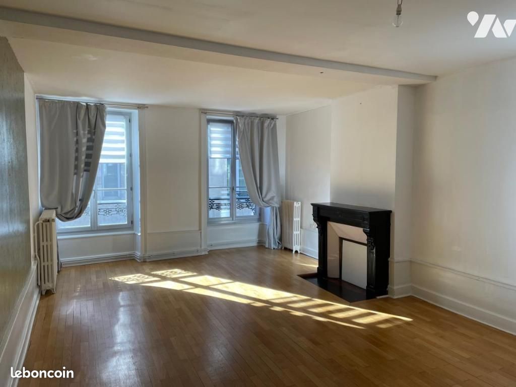 Appartement 3 pièces 91 m² · à Dole · 91 m² · 725 €/mois